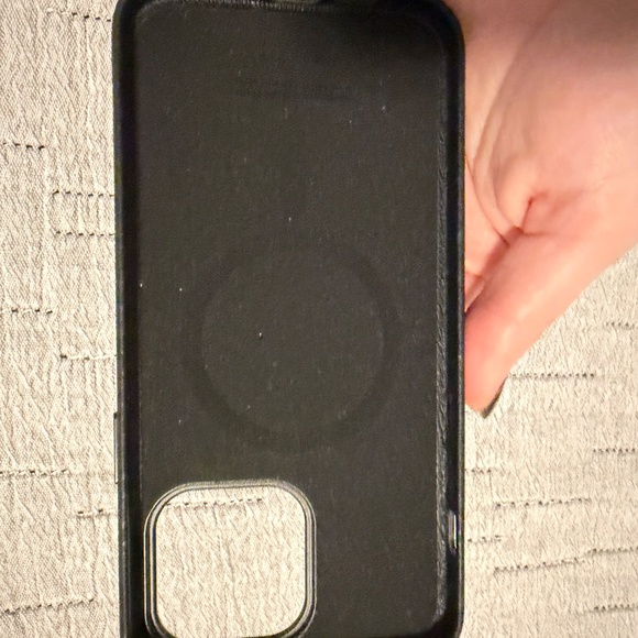 Caseify Iphone 14 Pro Max Pebbled Case in Black - Picture 4 of 7